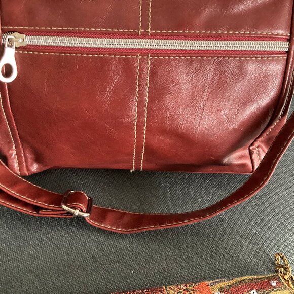 Relic Brand Ginger Crossbody Messenger Handnag - Picture 3 of 7